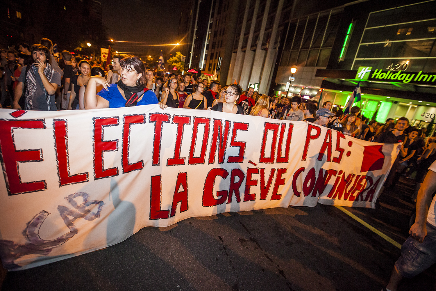 100e marche nocturne: un bébé Anarchopanda et le retour des casseroles