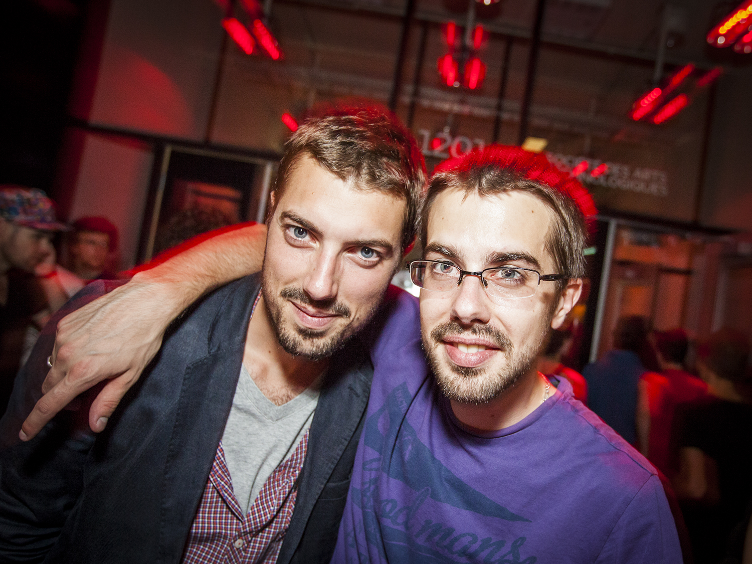 Bonobo a fait danser la SAT samedi: bras dans les airs et beaucoup de câlins!