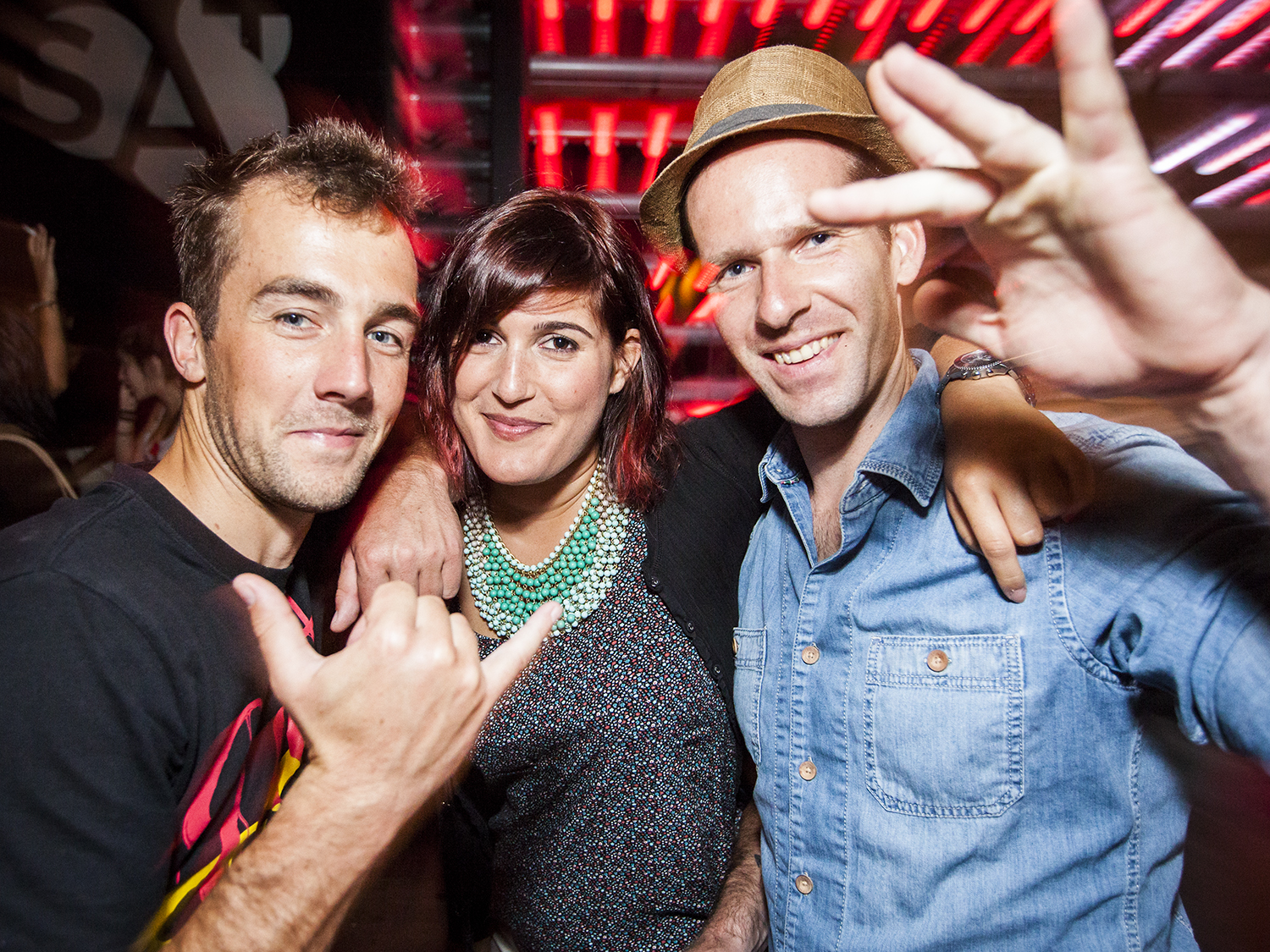 Bonobo a fait danser la SAT samedi: bras dans les airs et beaucoup de câlins!