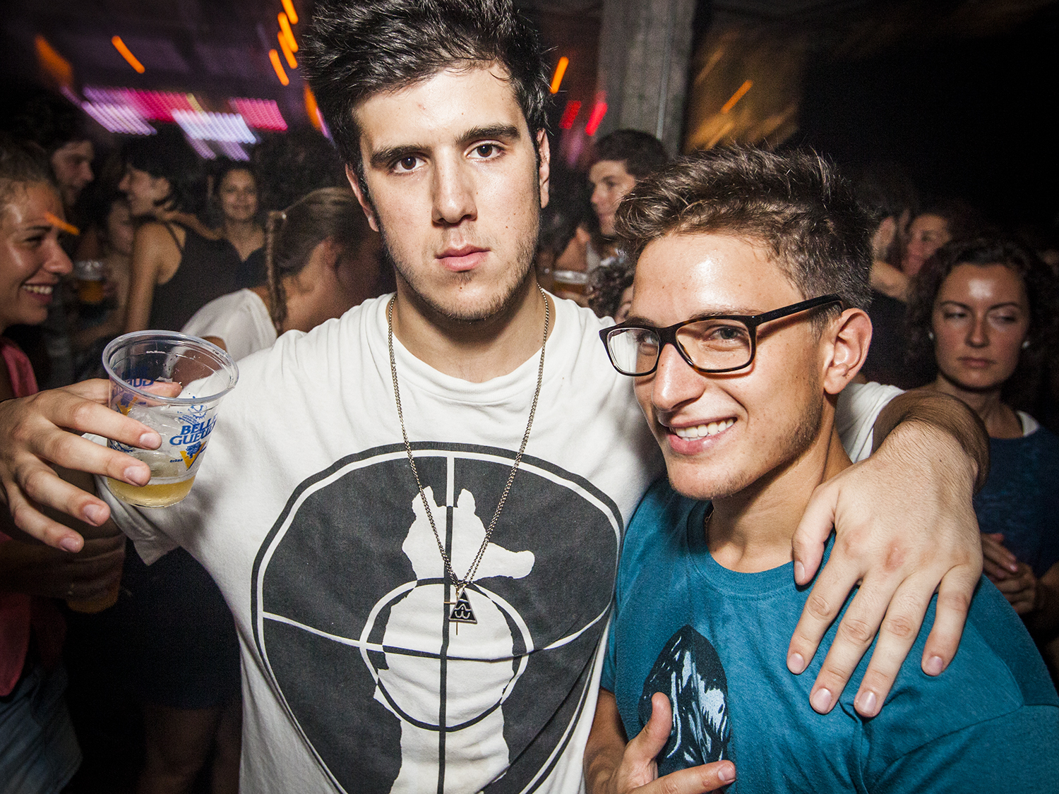 Bonobo a fait danser la SAT samedi: bras dans les airs et beaucoup de câlins!