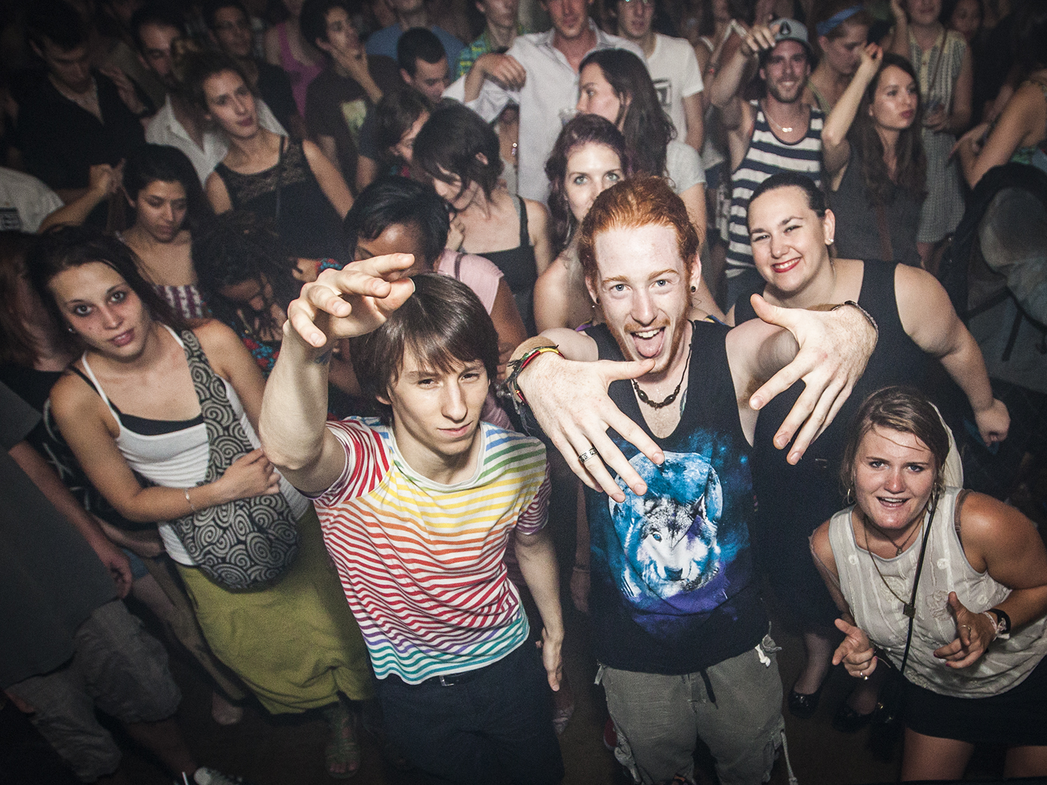 Bonobo a fait danser la SAT samedi: bras dans les airs et beaucoup de câlins!