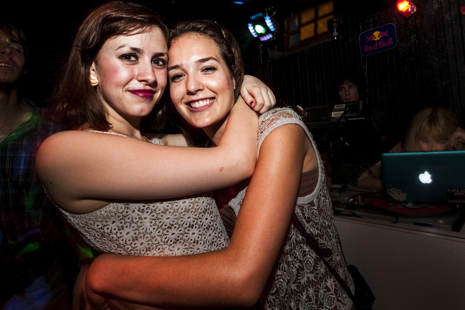 Grosse visite au Panda bar! Nos photos de la soirée avec Will Berman de MGMT