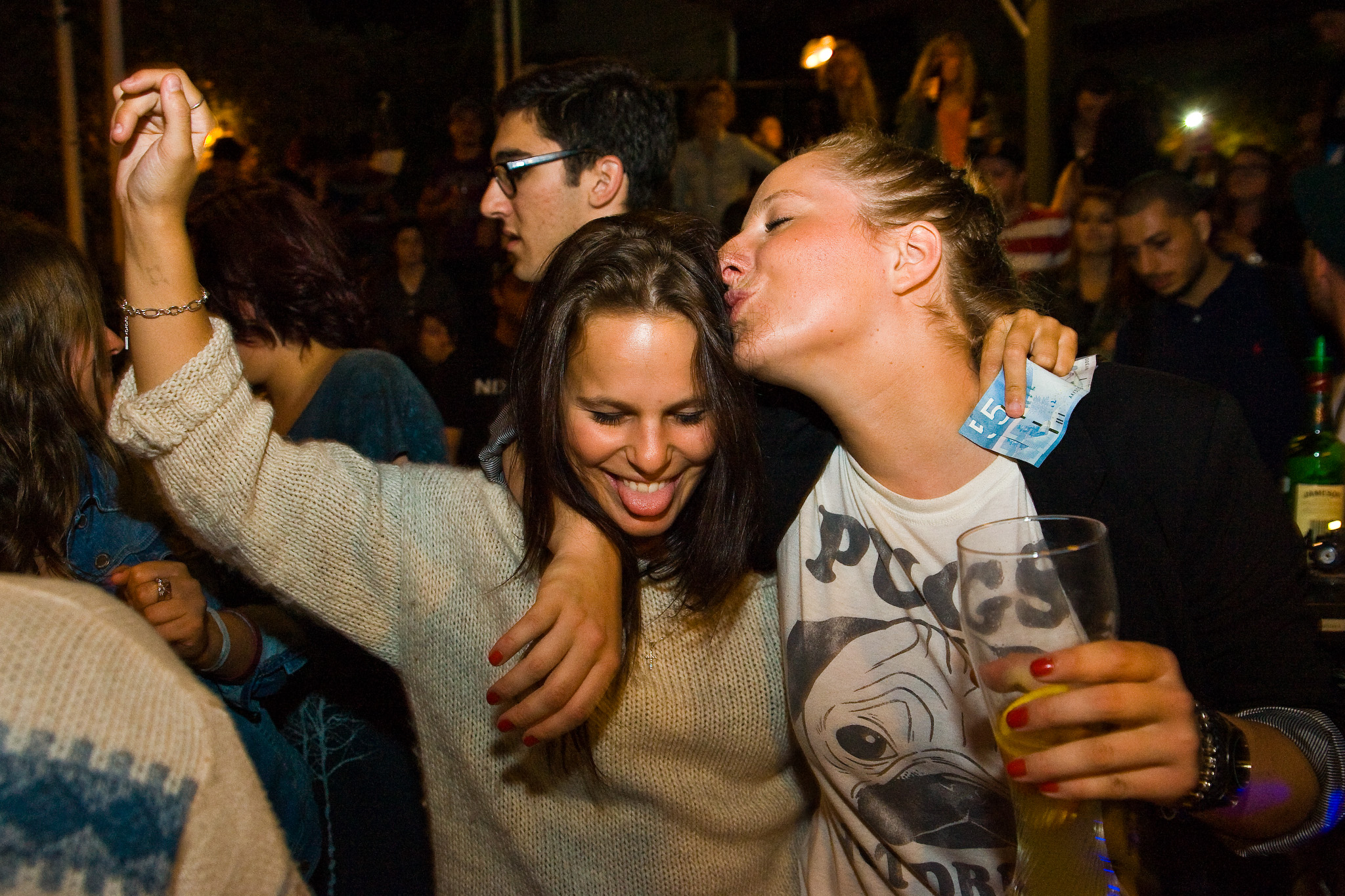 Gros party à l'Abreuvoir pour la fin du festival OUMF