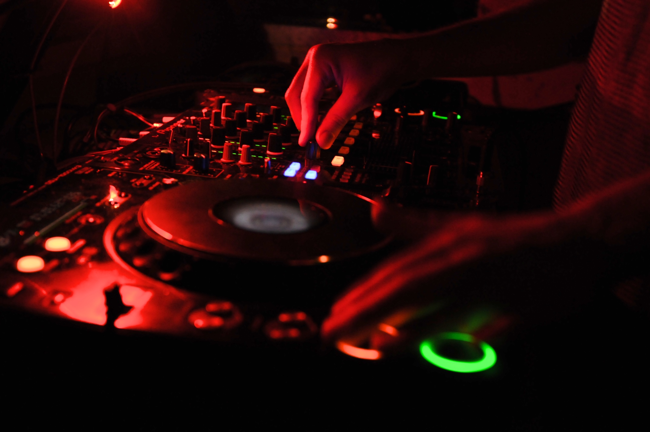 Notre excursion sur la Rive-Nord pour les 100 ans du légendaire bar HB