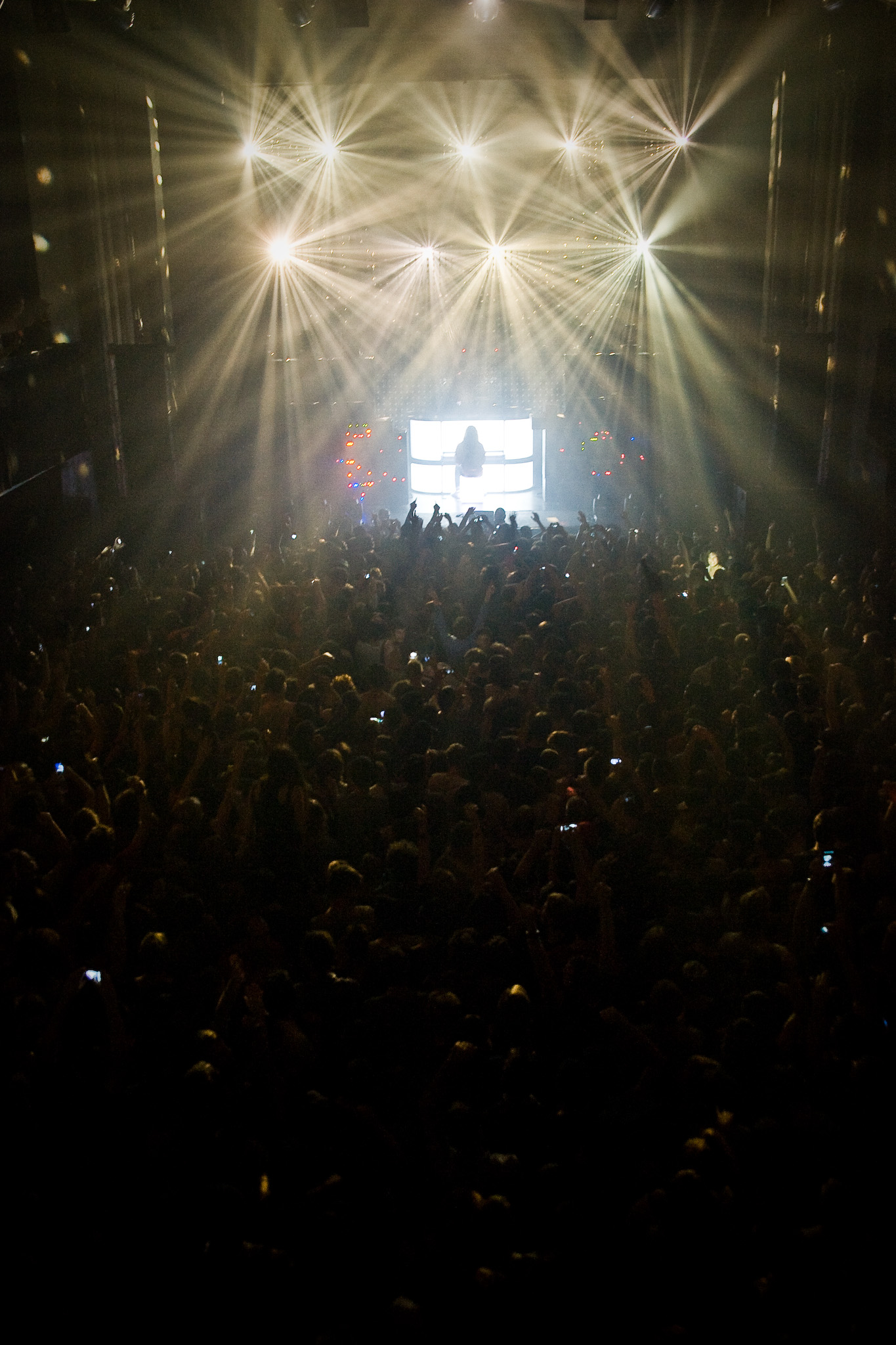 En photos : Justice au Métropolis. Un lundi soir pas tranquille pantoute !