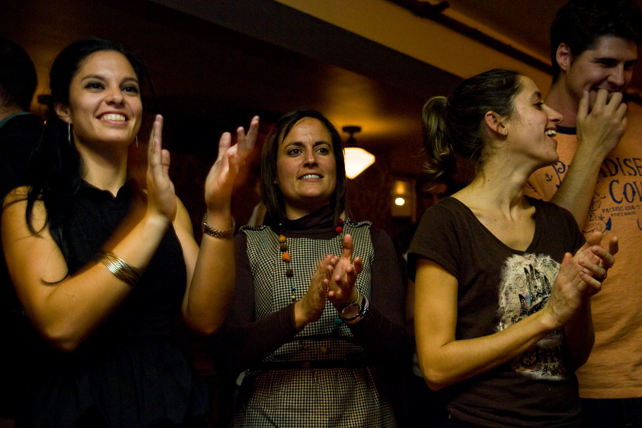 Fiesta espagnole le jeudi soir au bar En Cachette pour survivre à la grisaille