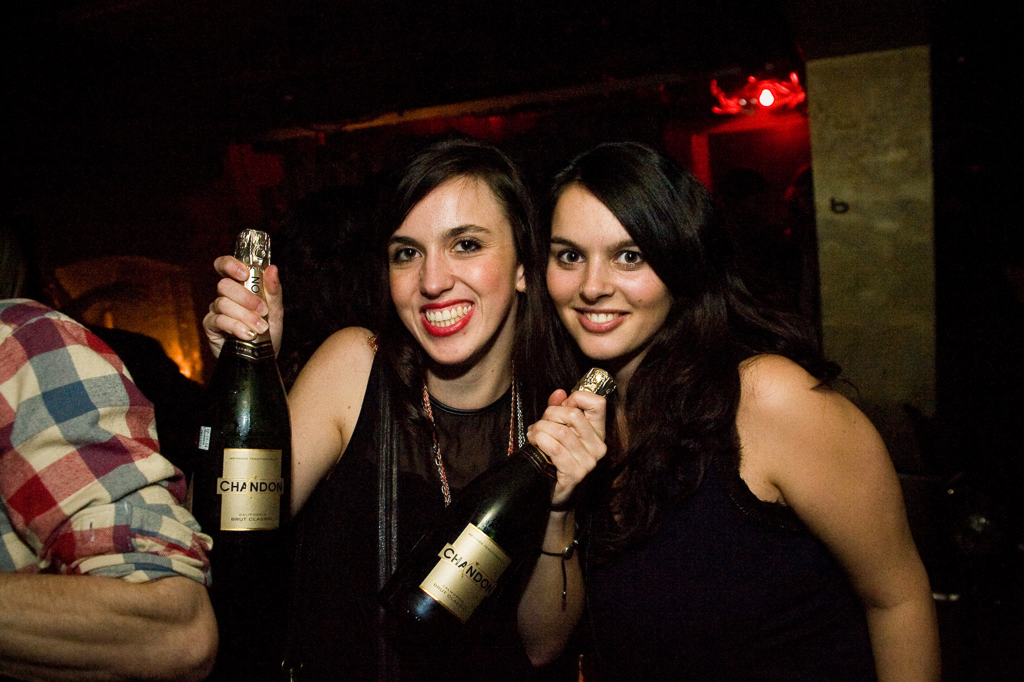 Société secrète à l'Auberge Saint-Gabriel: qui a ouvert le fameux coffre?