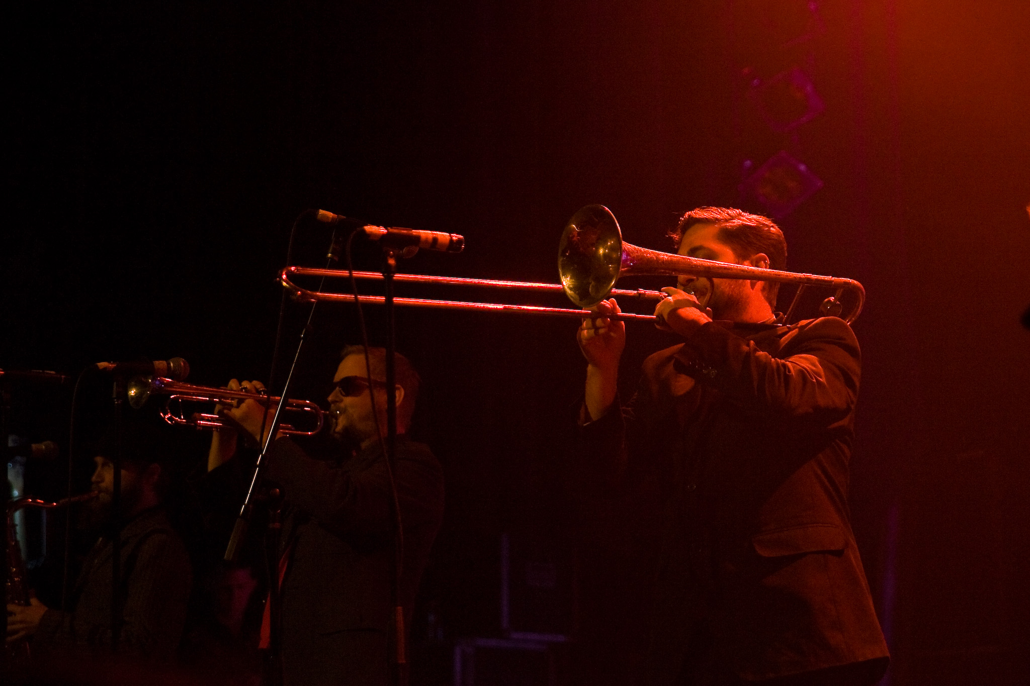Ça body-surf en malade à Reel Big Fish au Corona