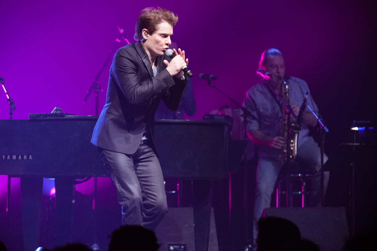 Bénabar s'amuse comme un gamin sur la scène du Métropolis