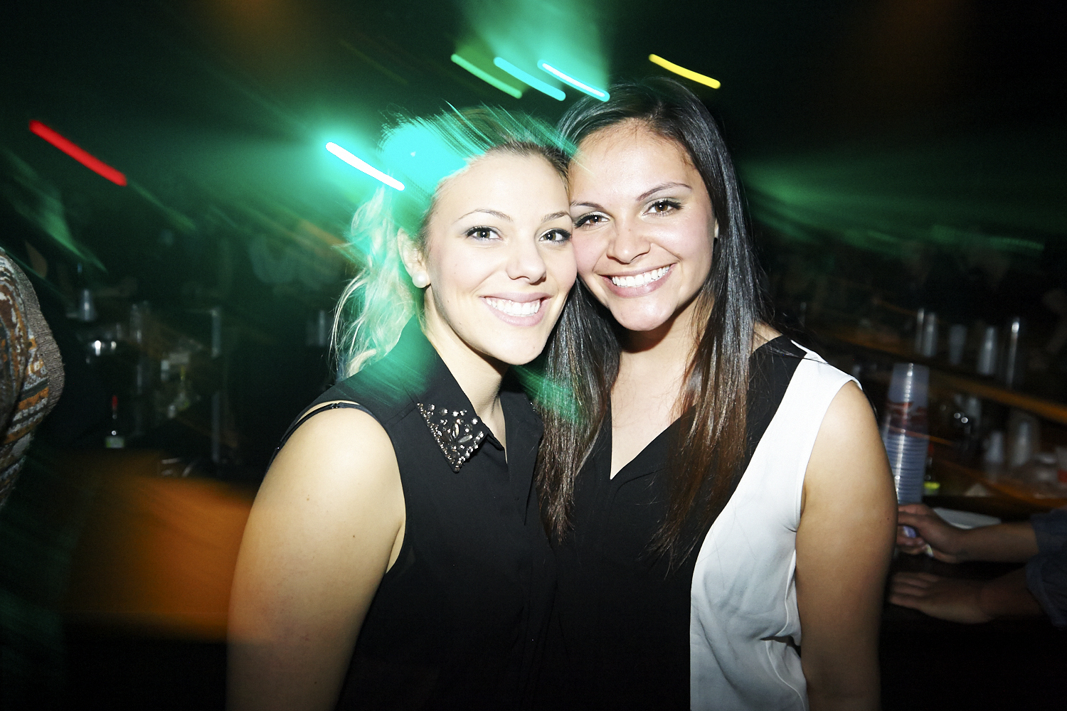 Les étudiants de l'UQAM fêtent la fin de leur session en grand!