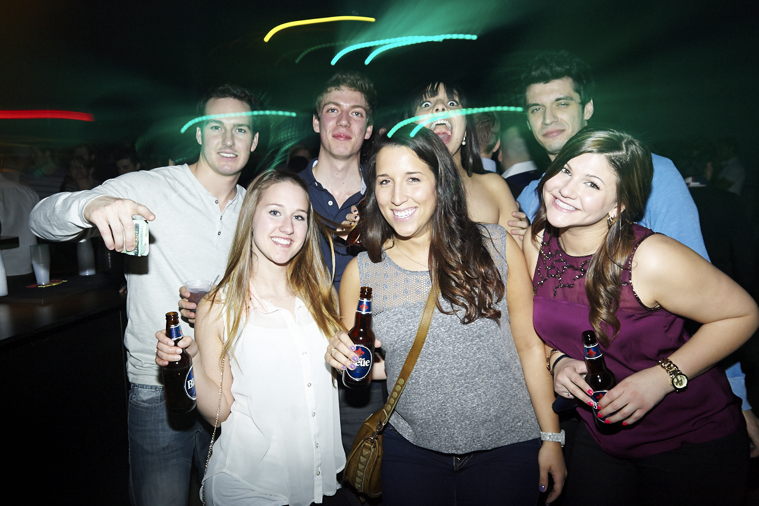 Les étudiants de l'UQAM fêtent la fin de leur session en grand!