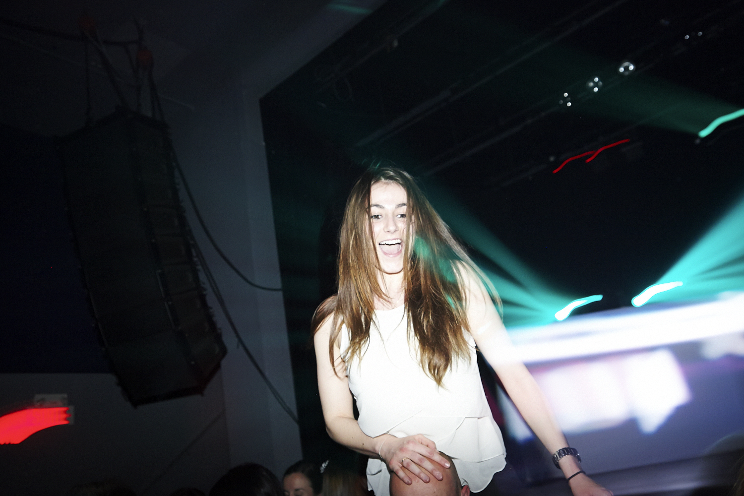 Les étudiants de l'UQAM fêtent la fin de leur session en grand!