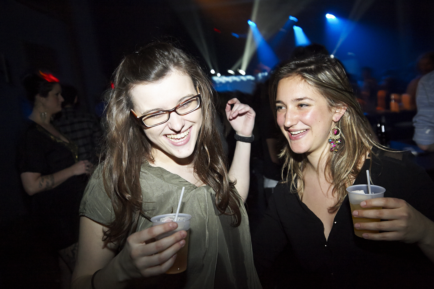 Les étudiants de l'UQAM fêtent la fin de leur session en grand!