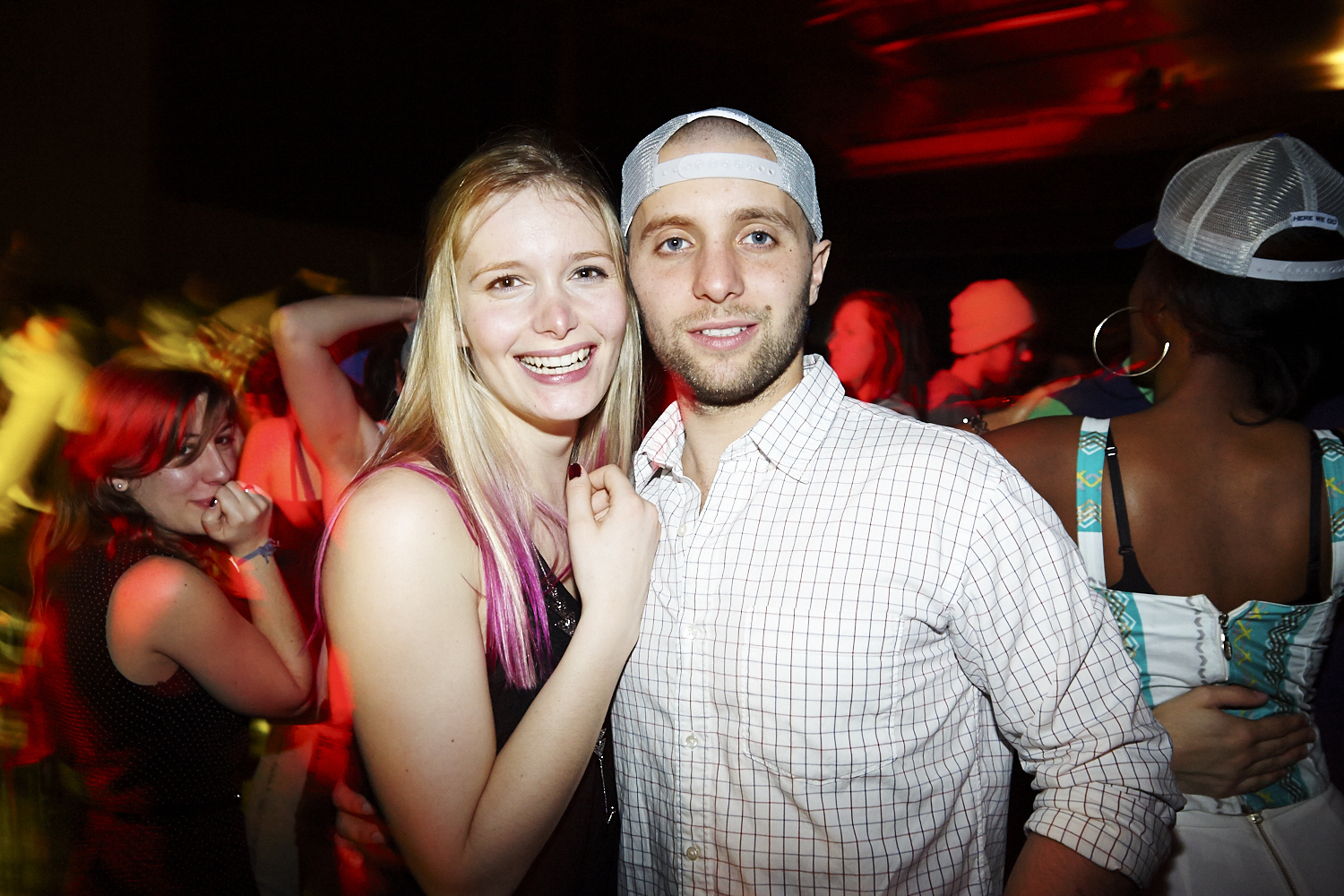Les étudiants de l'UQAM fêtent la fin de leur session en grand!