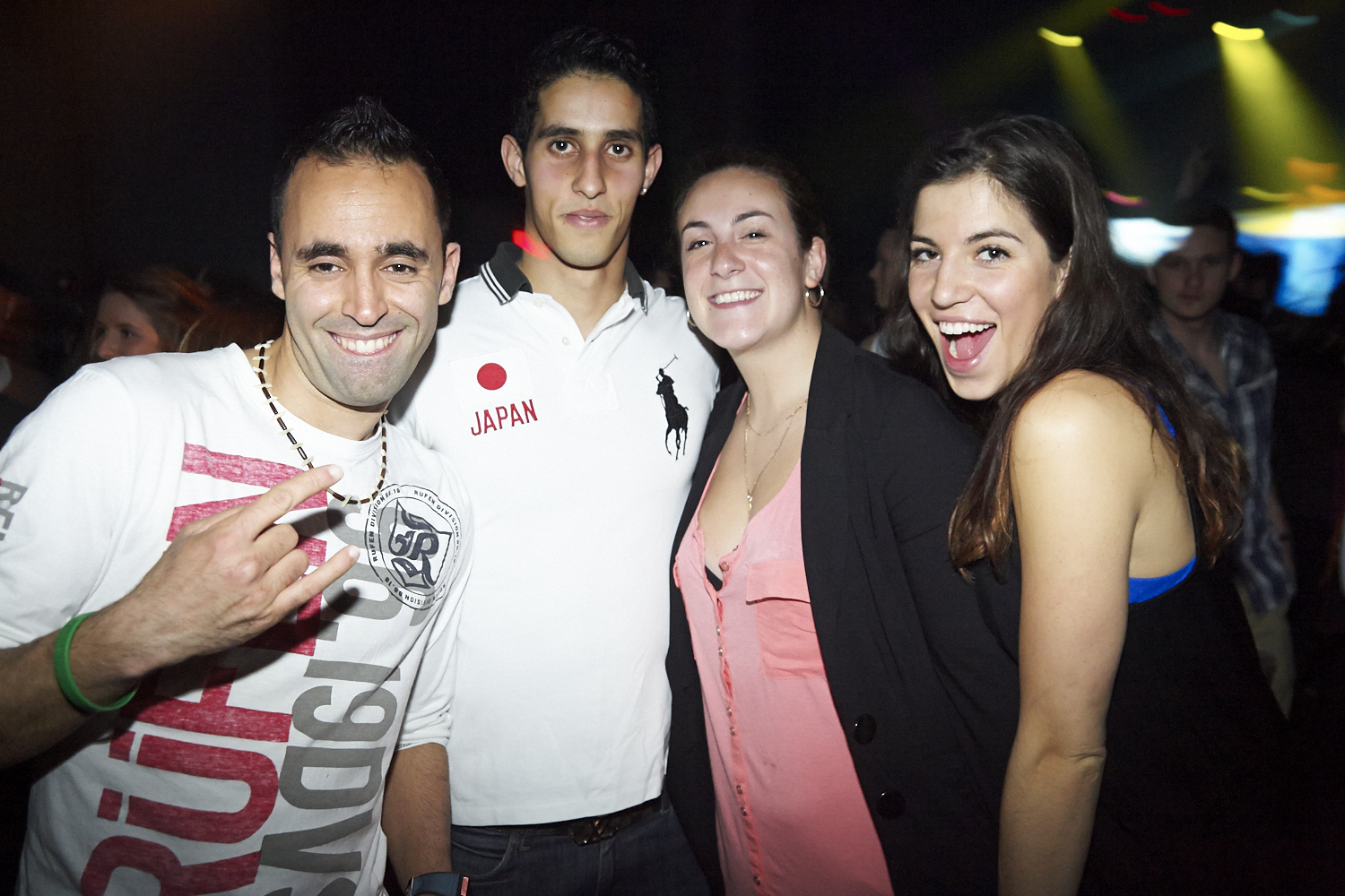 Les étudiants de l'UQAM fêtent la fin de leur session en grand!