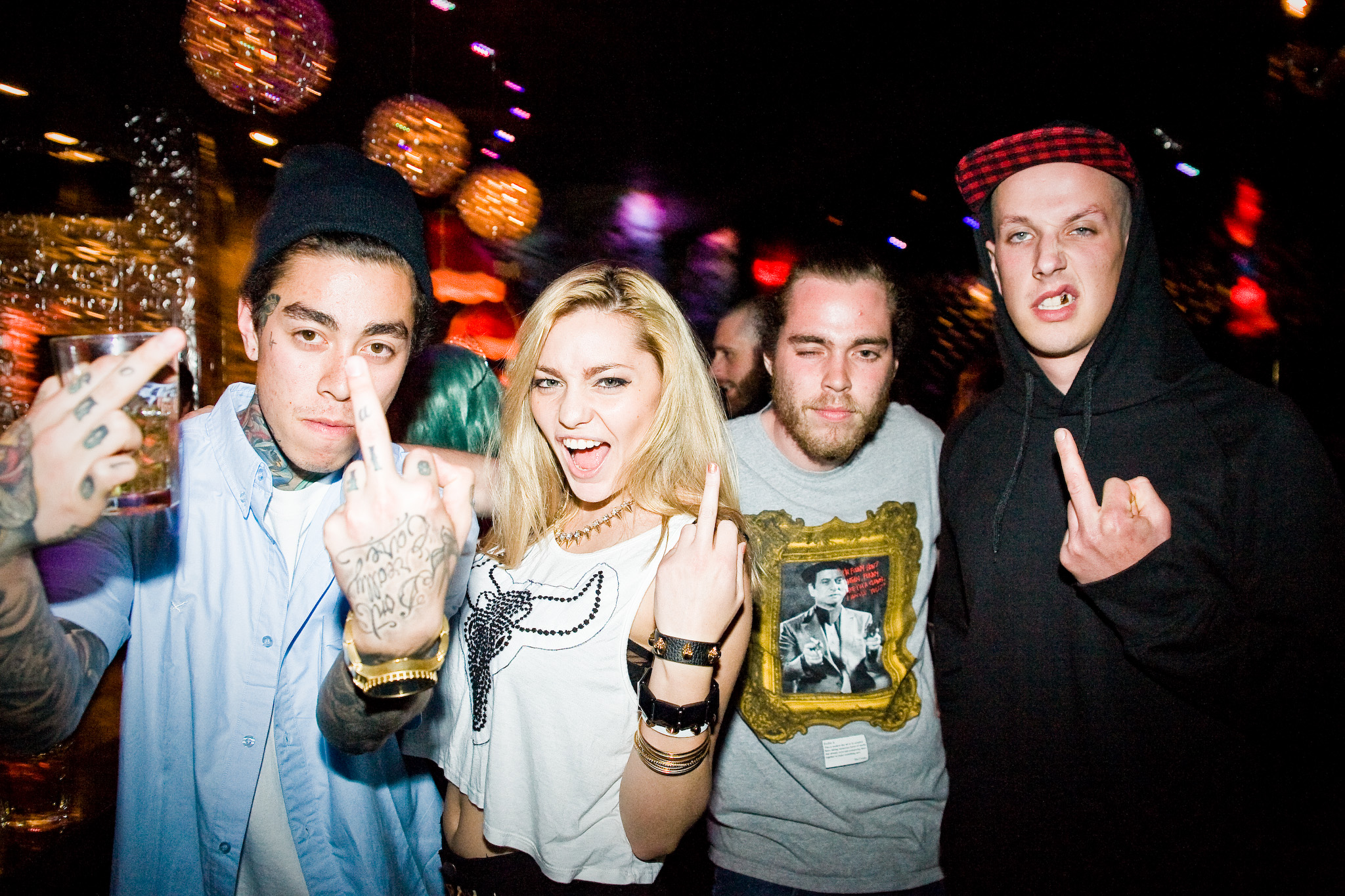 Speakeasy Burlesque à l'Abreuvoir donne une soirée coquine et torride