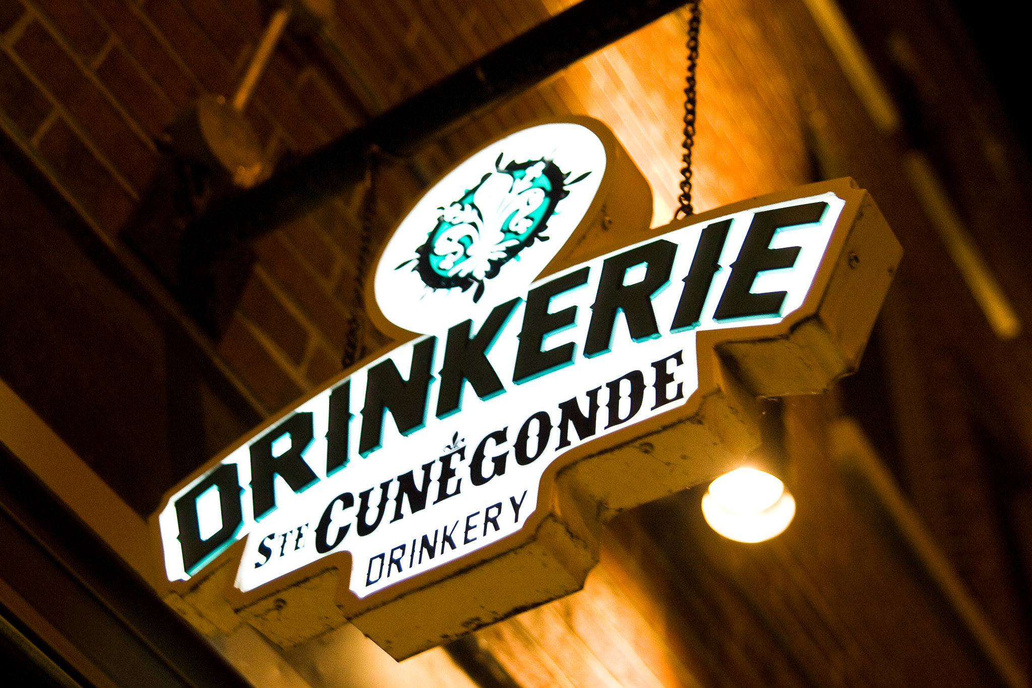 Huîtres et DJ à la Drinkerie pour le lancement de la nouvelle websérie The Main Eats Out