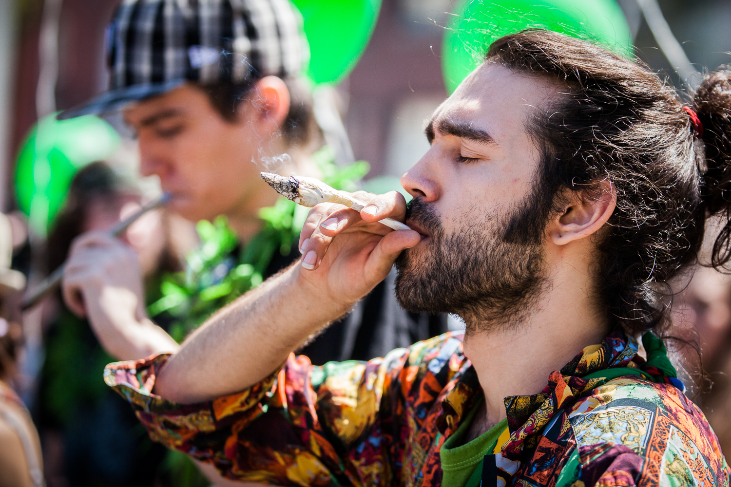 Il s'en fumait du bon samedi, à la Marche mondiale pour la marijuana