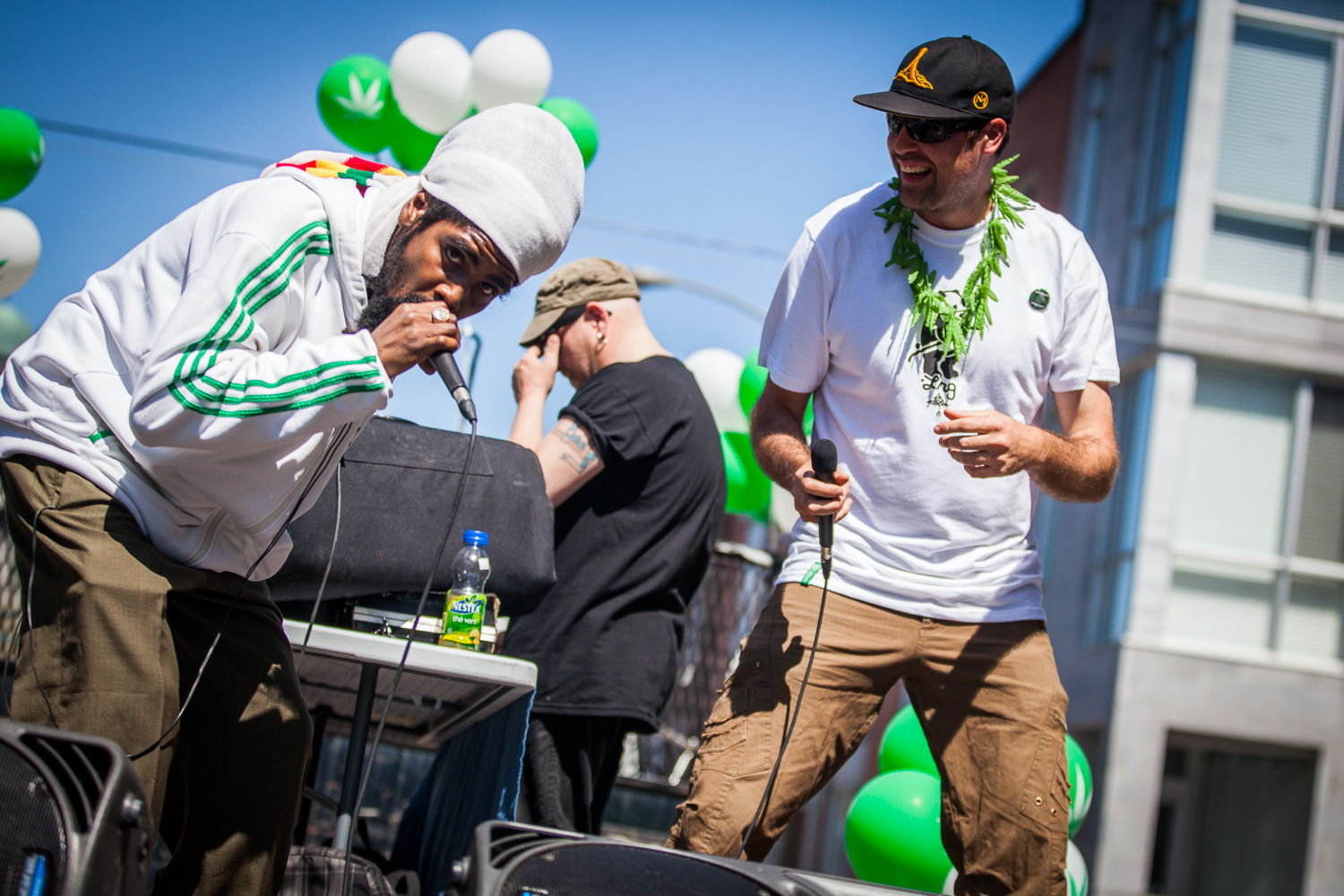 Il s'en fumait du bon samedi, à la Marche mondiale pour la marijuana