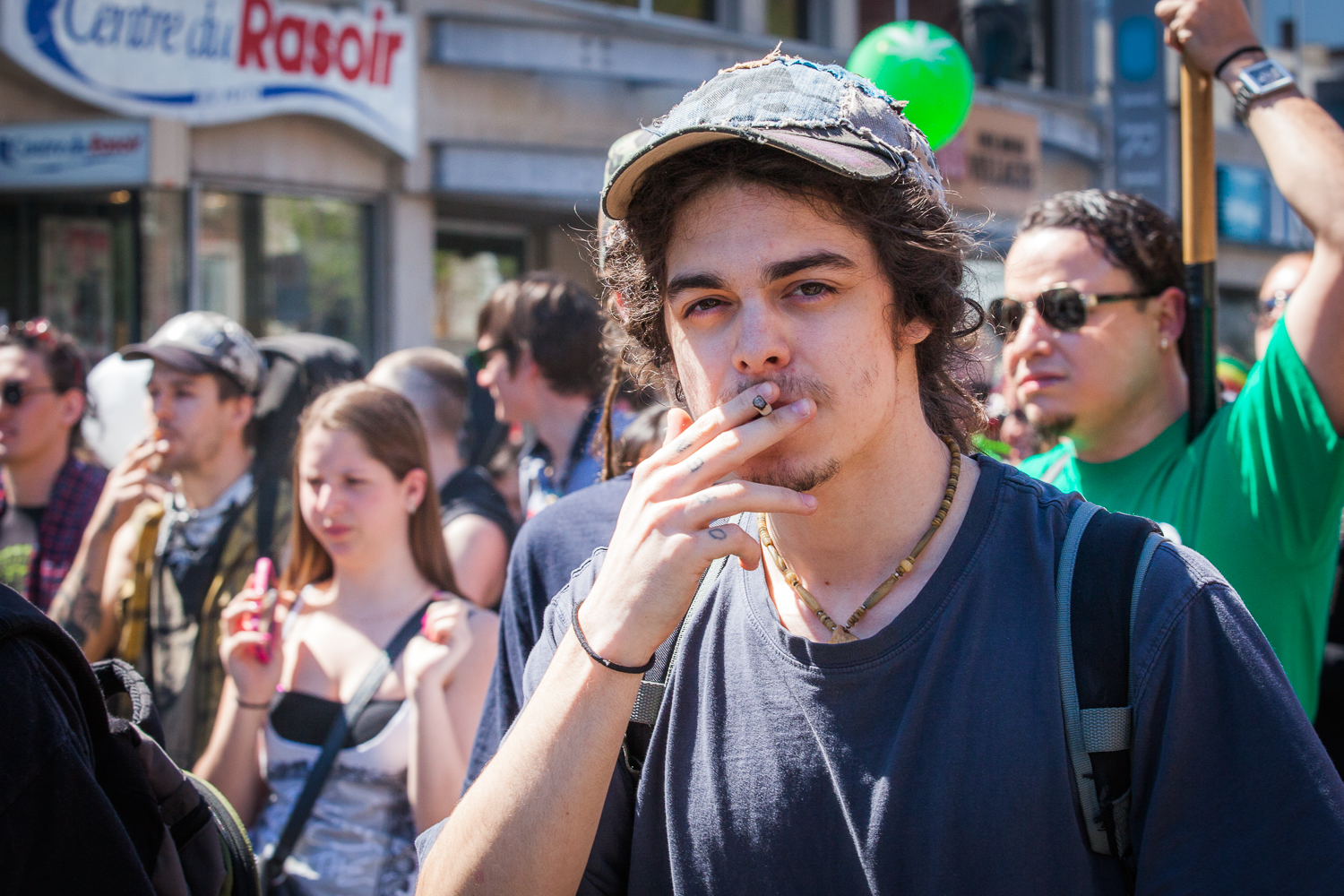 Il s'en fumait du bon samedi, à la Marche mondiale pour la marijuana