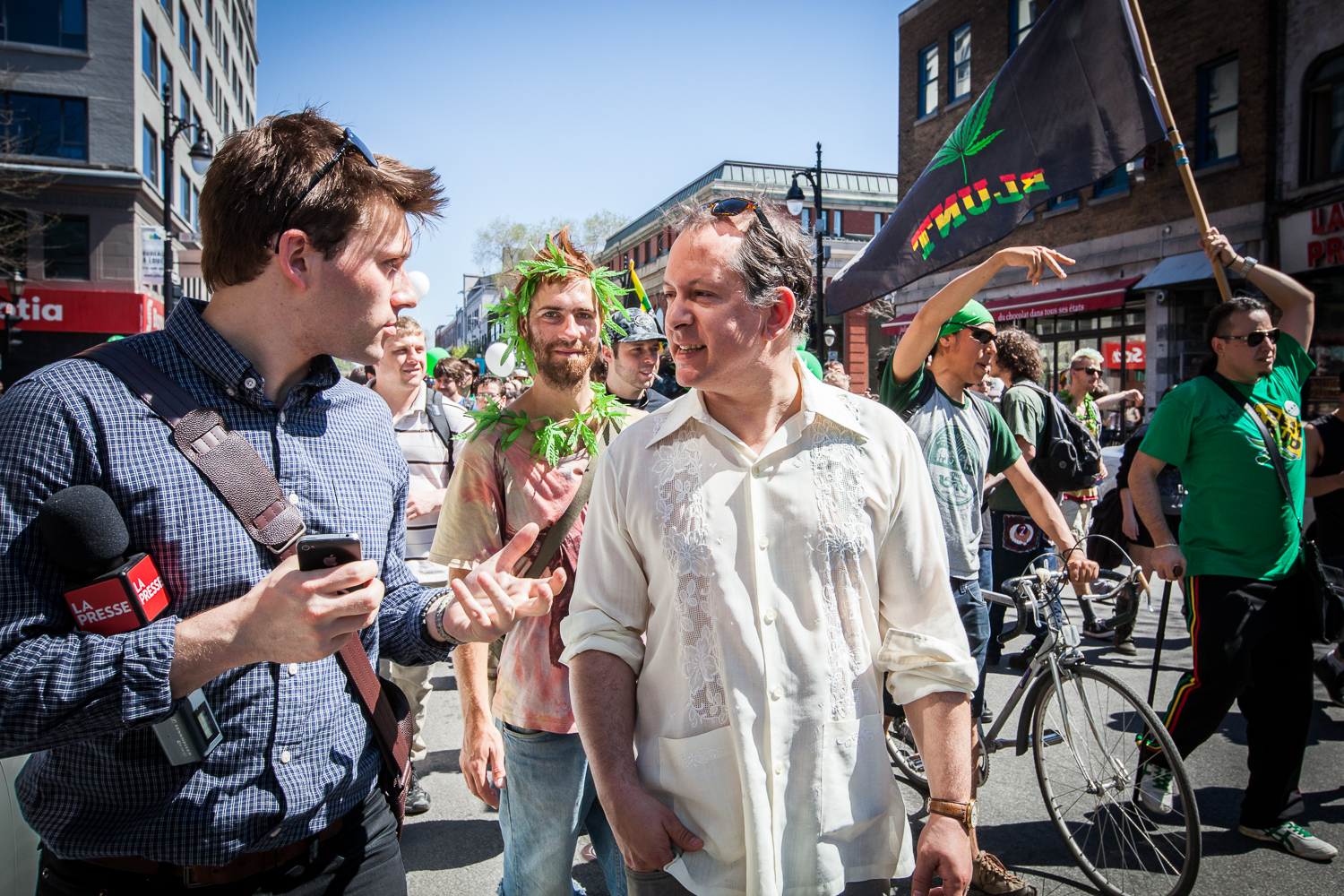 Il s'en fumait du bon samedi, à la Marche mondiale pour la marijuana