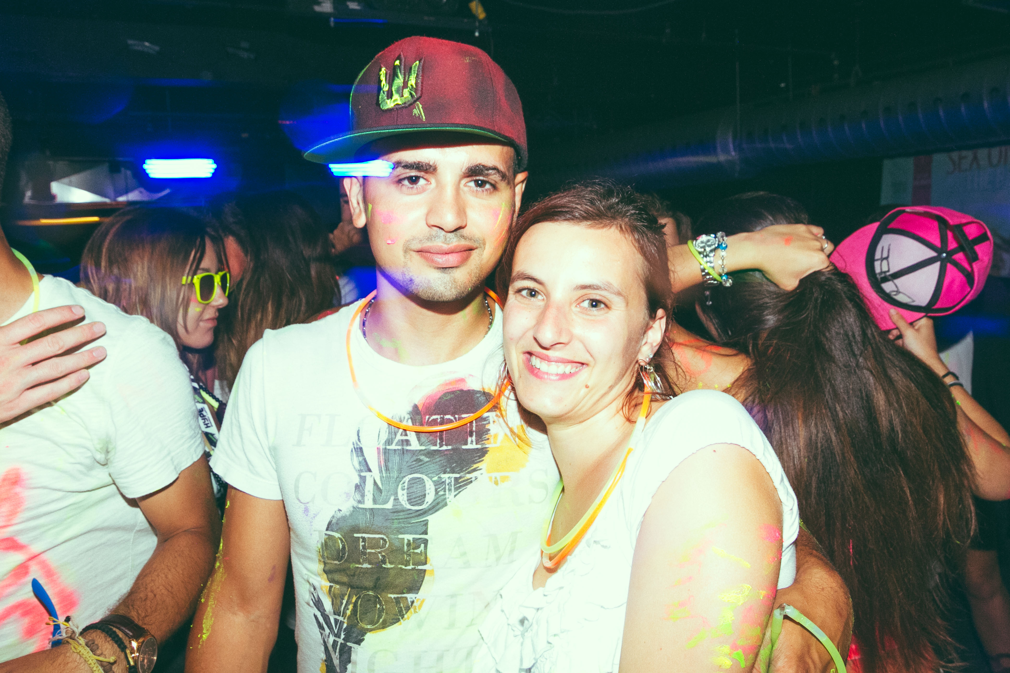 Drink! le Glow Party Yo! de MTL Blog ou comment manger les seins de Madame