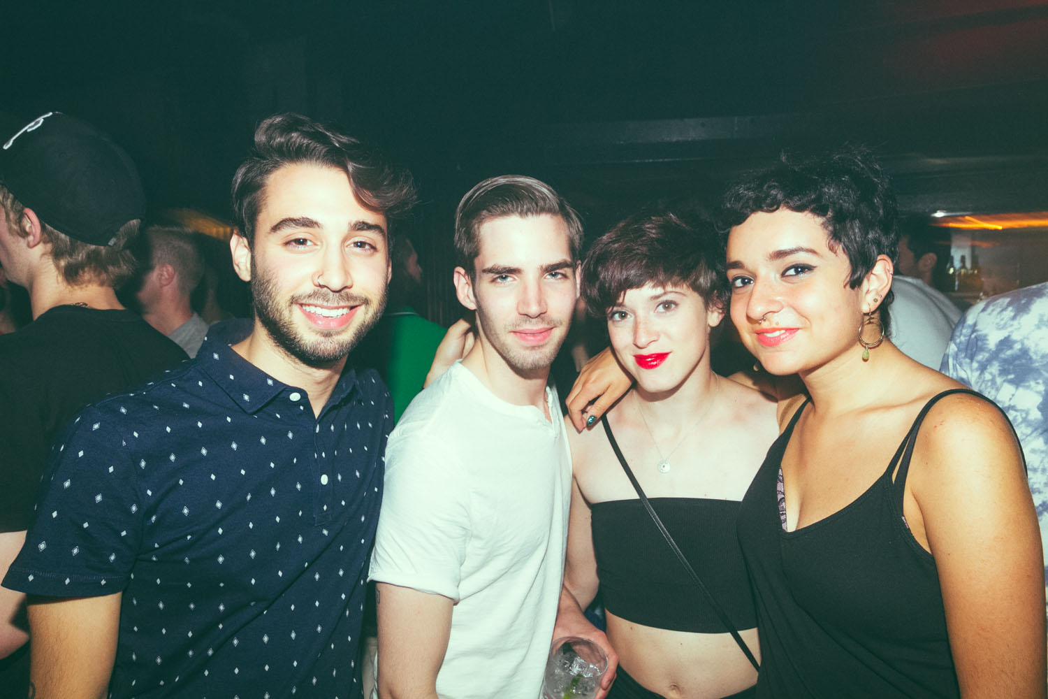 Mec Plus Ultra: un équipage de jolis matelots débarque au Belmont