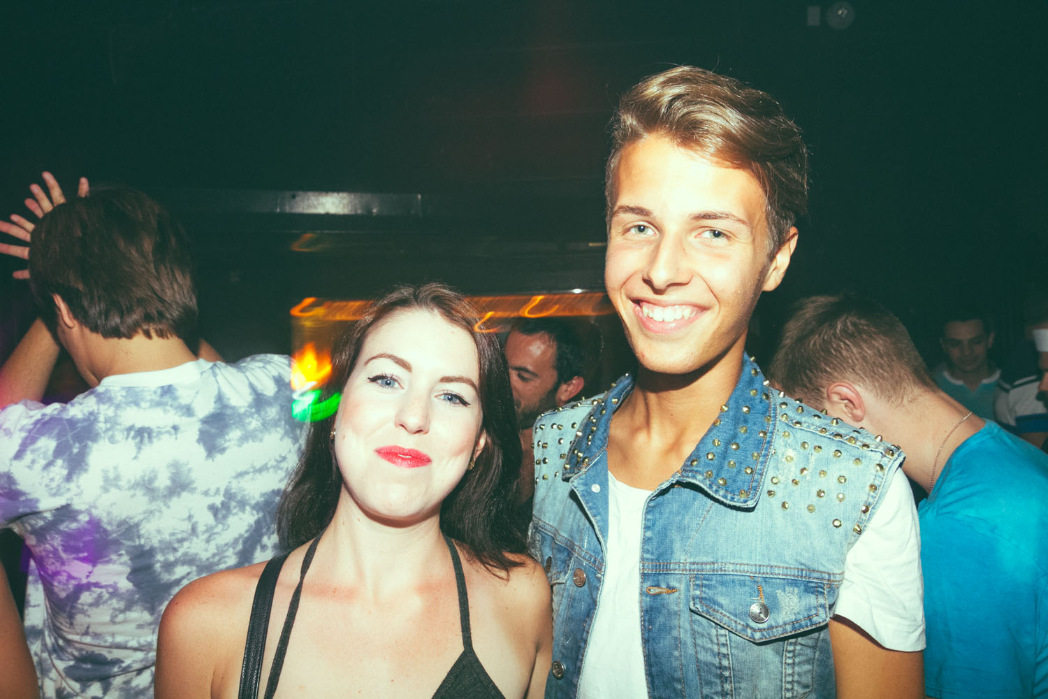 Mec Plus Ultra: un équipage de jolis matelots débarque au Belmont