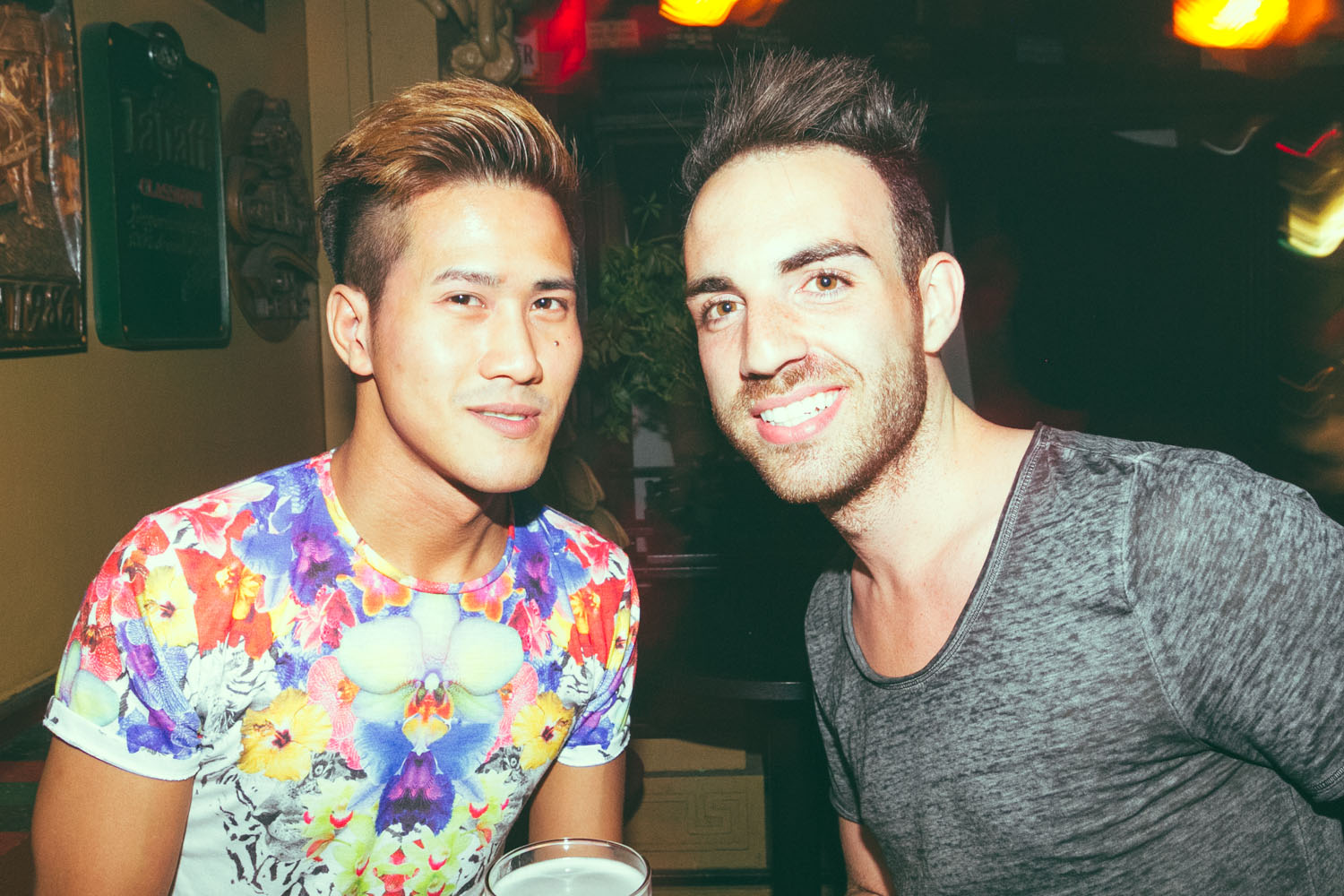 Mec Plus Ultra: un équipage de jolis matelots débarque au Belmont