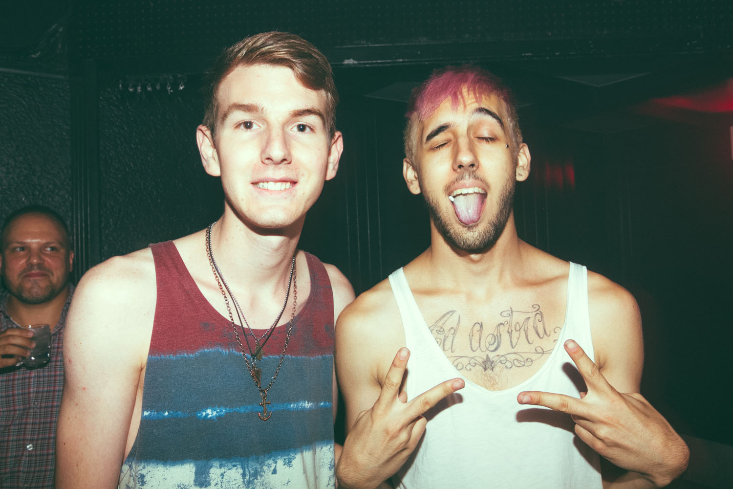 Mec Plus Ultra: un équipage de jolis matelots débarque au Belmont