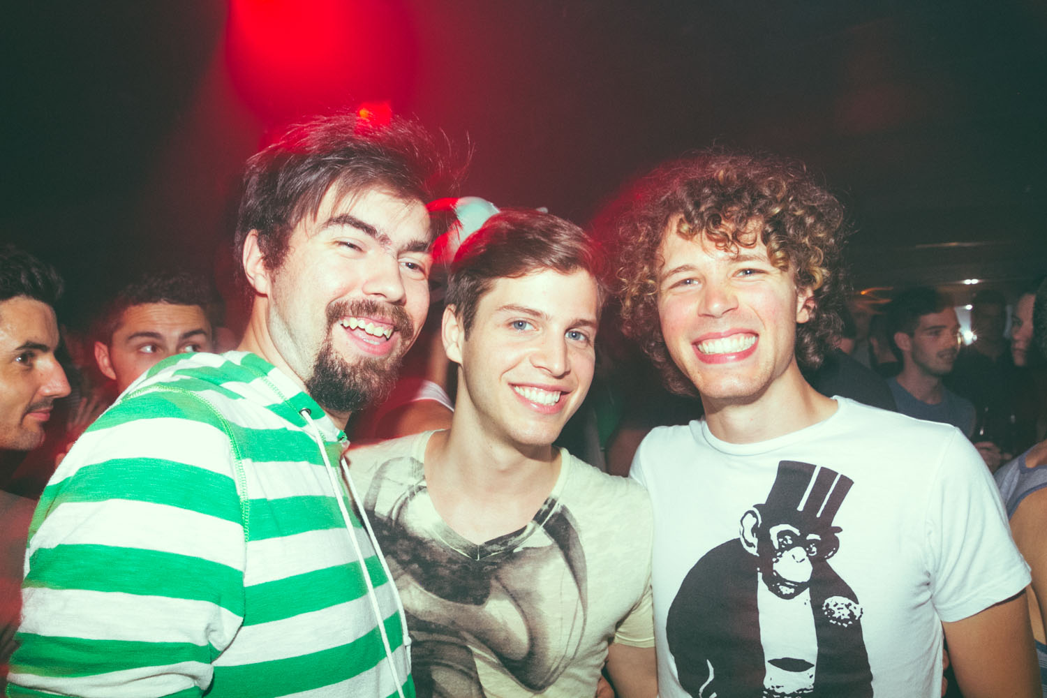 Mec Plus Ultra: un équipage de jolis matelots débarque au Belmont