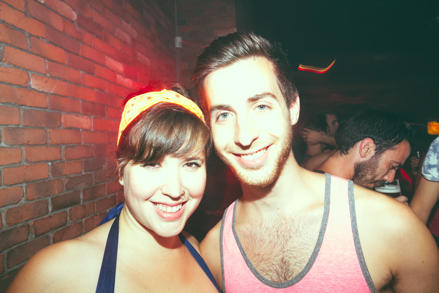 Mec Plus Ultra: un équipage de jolis matelots débarque au Belmont