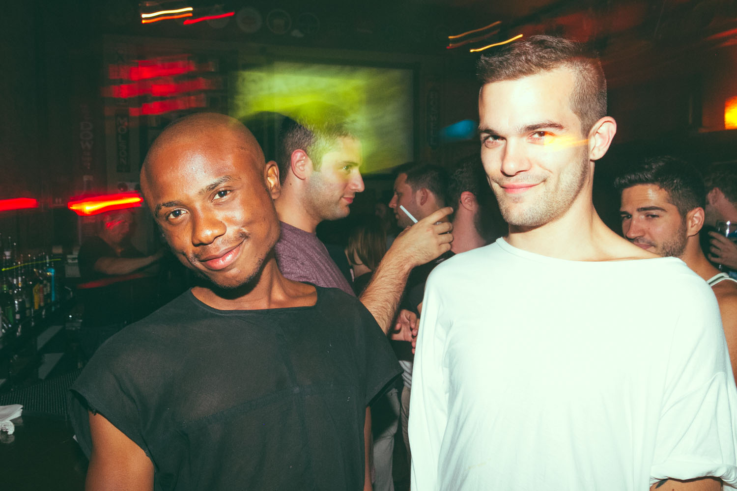 Mec Plus Ultra: un équipage de jolis matelots débarque au Belmont