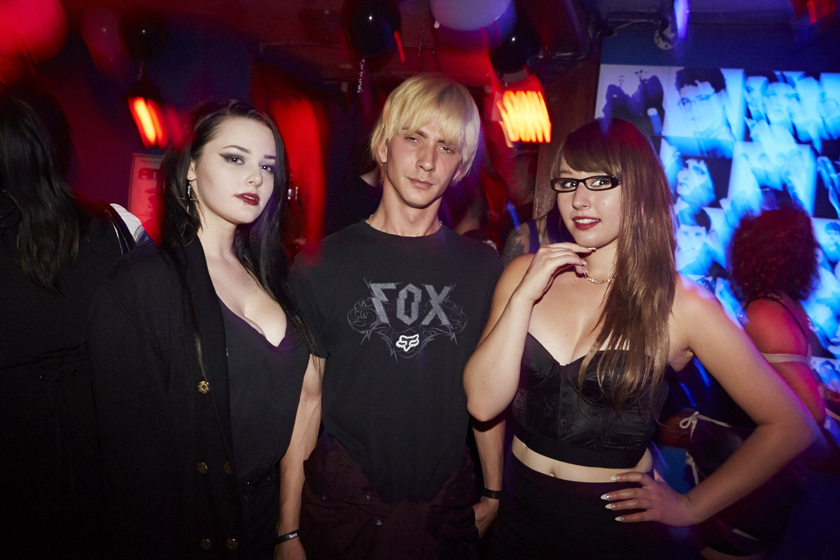 Le bar Passeport fête ses 31 ans avec sa clientèle vampirique et excentrique!