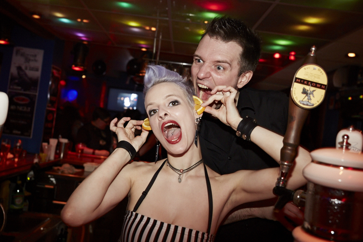 Le bar Passeport fête ses 31 ans avec sa clientèle vampirique et excentrique!