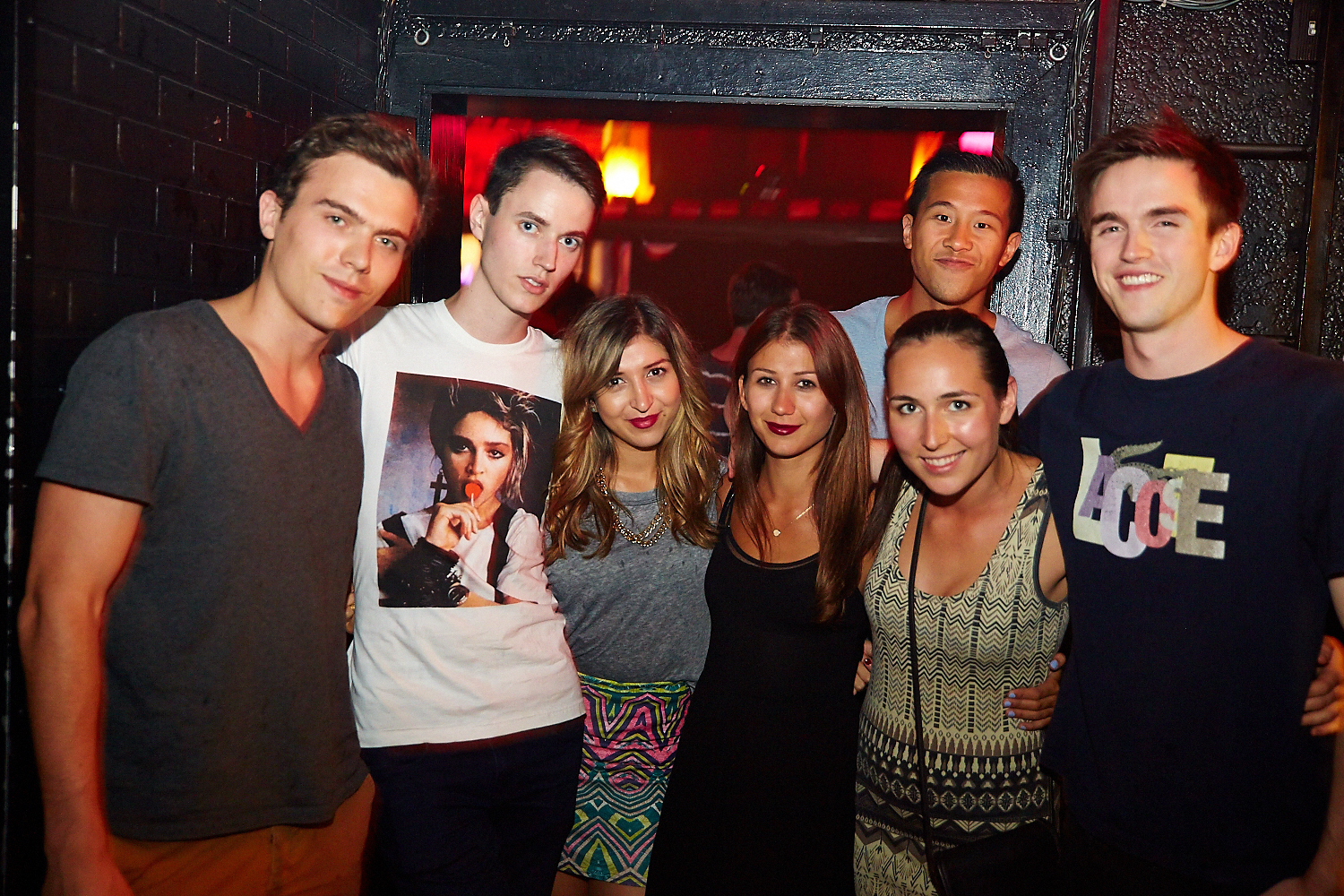 L'after-party Osheaga au Belmont: soirée torride et mini-tops!