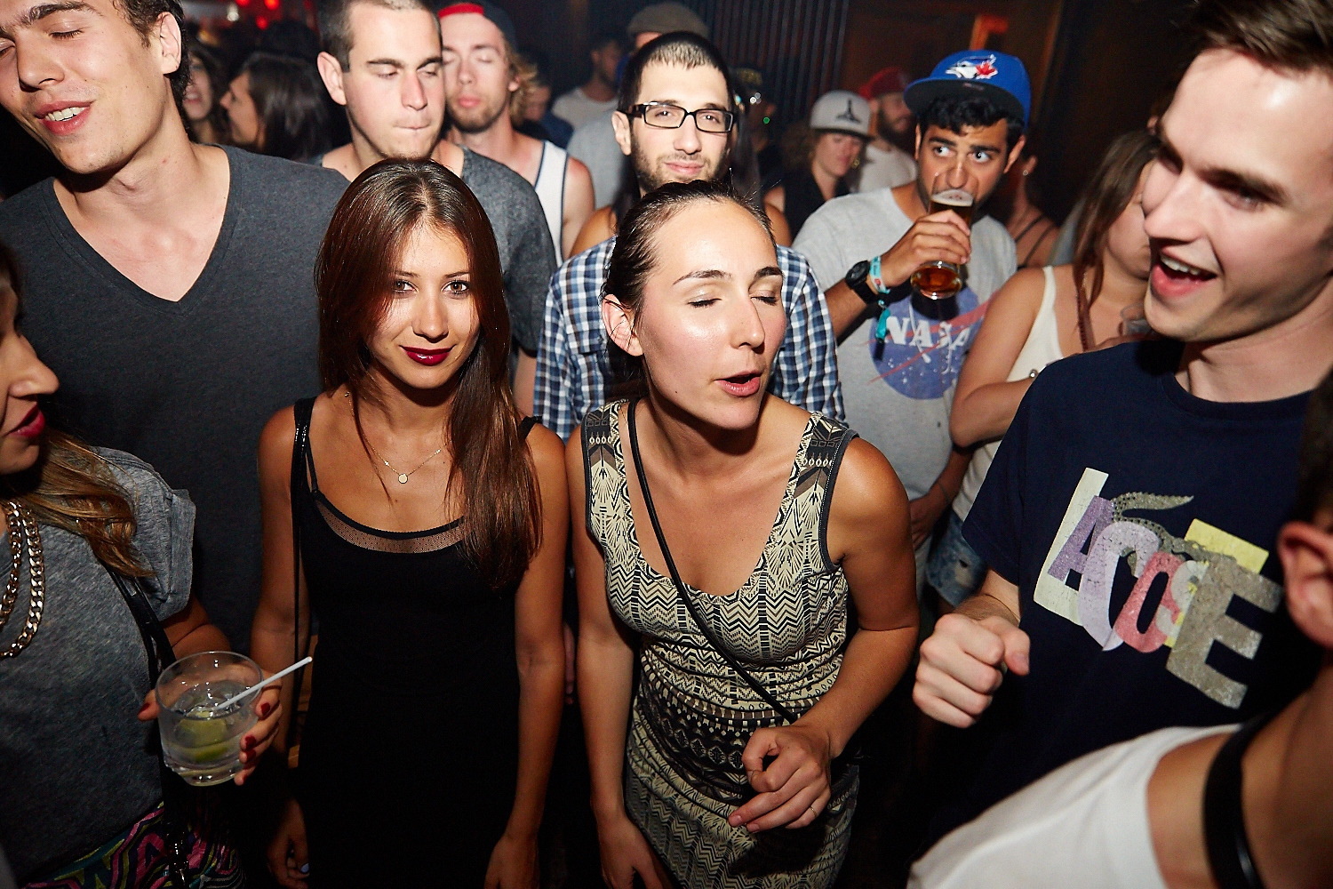 L'after-party Osheaga au Belmont: soirée torride et mini-tops!