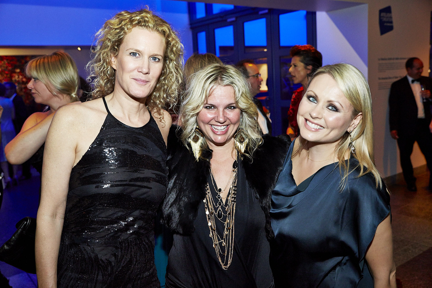 Le bal du Musée d'Art contemporain: les tenues chic se font la guerre!