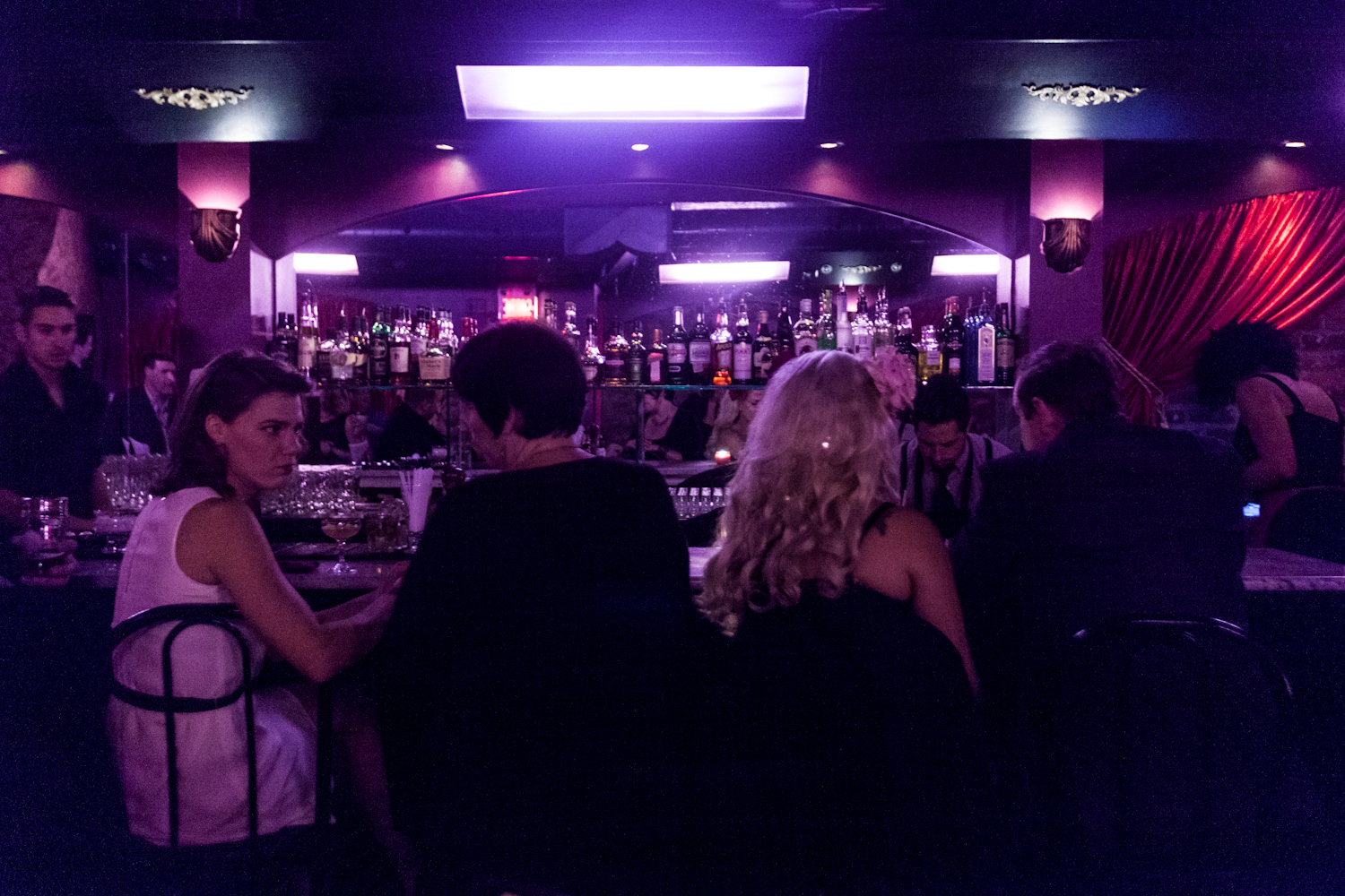 Le nouveau cabaret burlesque de Montréal, le «Wiggle Room», ouvre ses portes