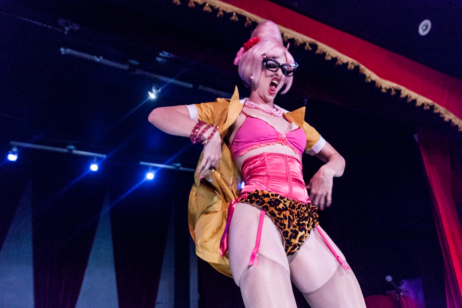 Le nouveau cabaret burlesque de Montréal, le «Wiggle Room», ouvre ses portes