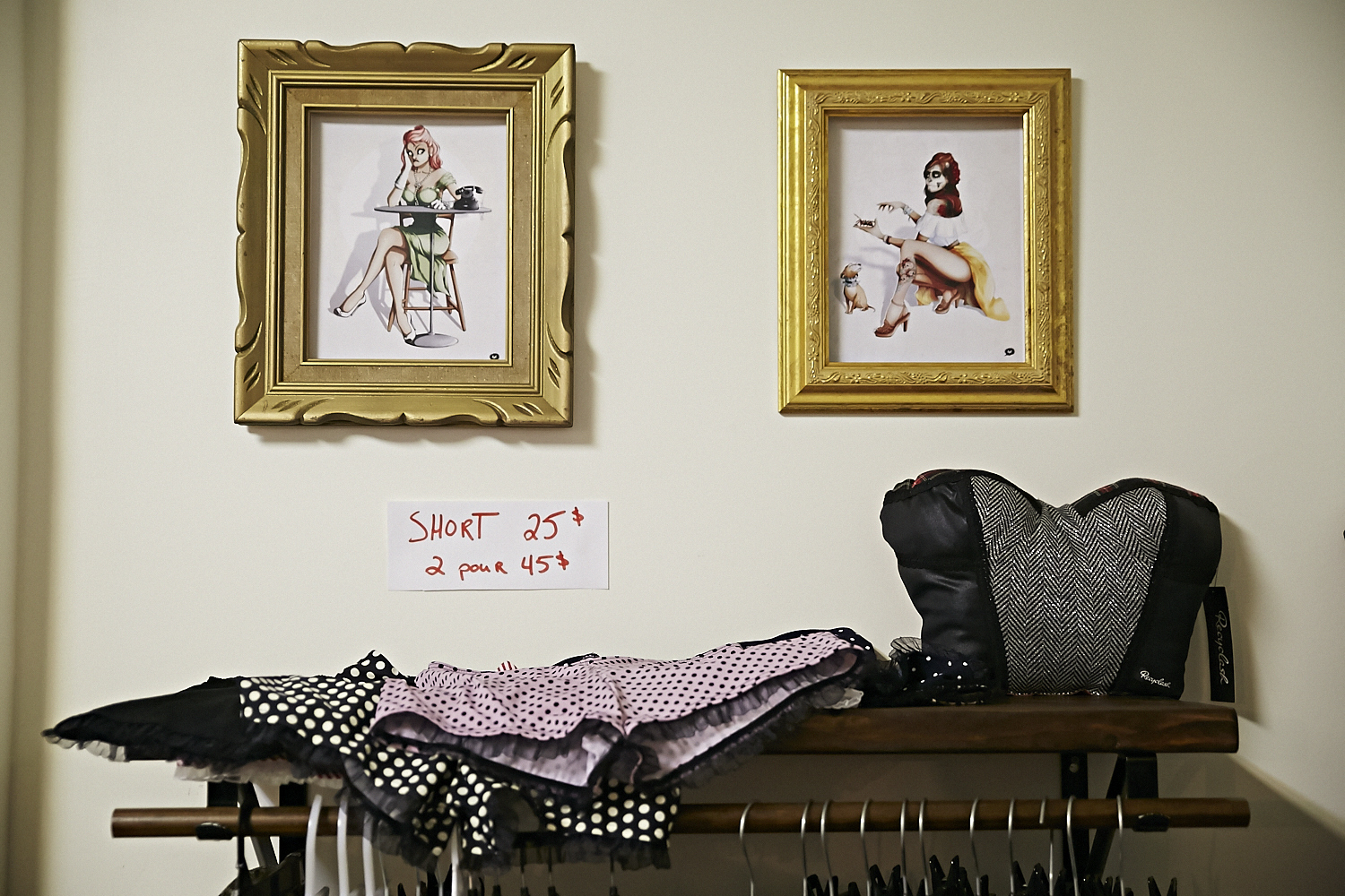 Divers designers locaux unissent leurs forces à la vente Pop Up Collective