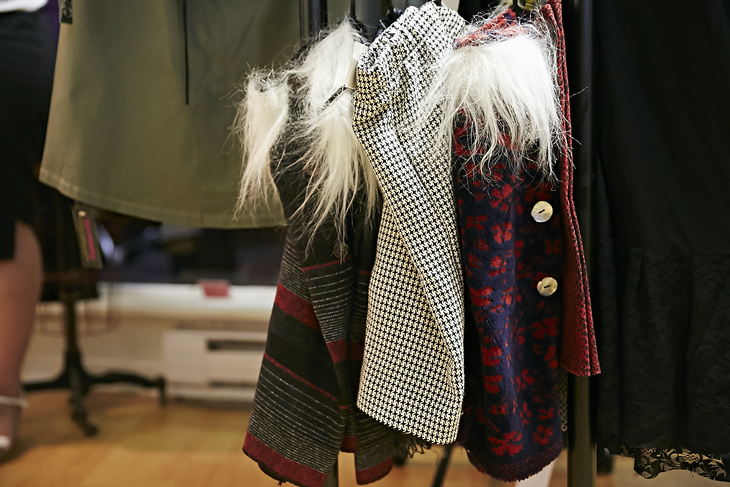 Divers designers locaux unissent leurs forces à la vente Pop Up Collective