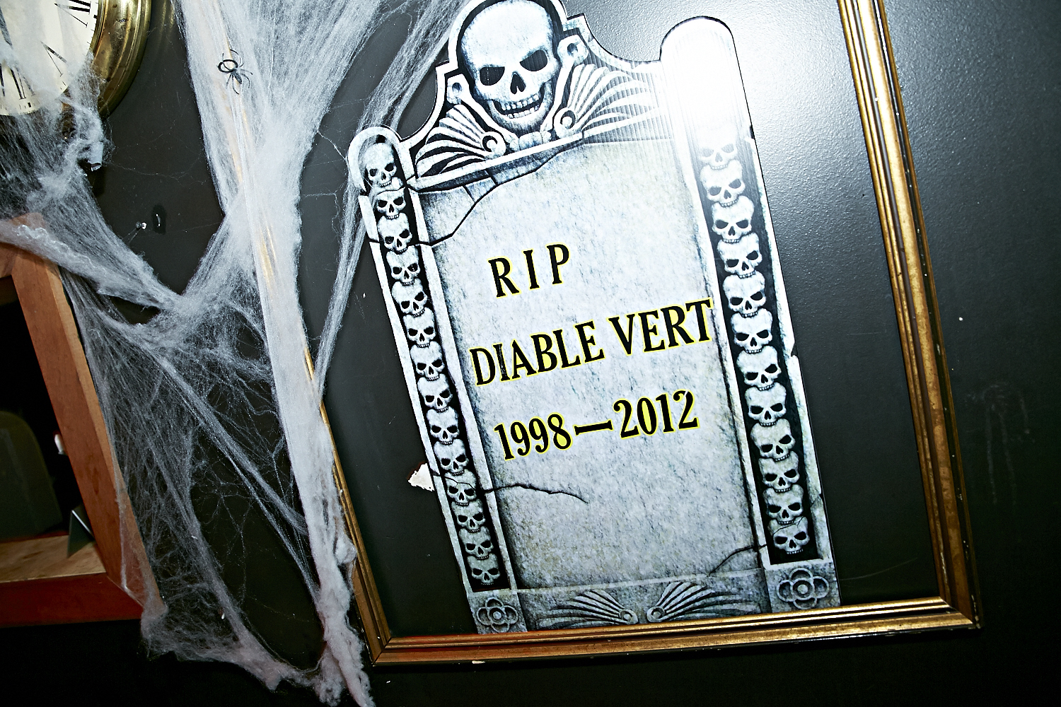 L'Halloween au Clébard se fête sous le signe des années 80!