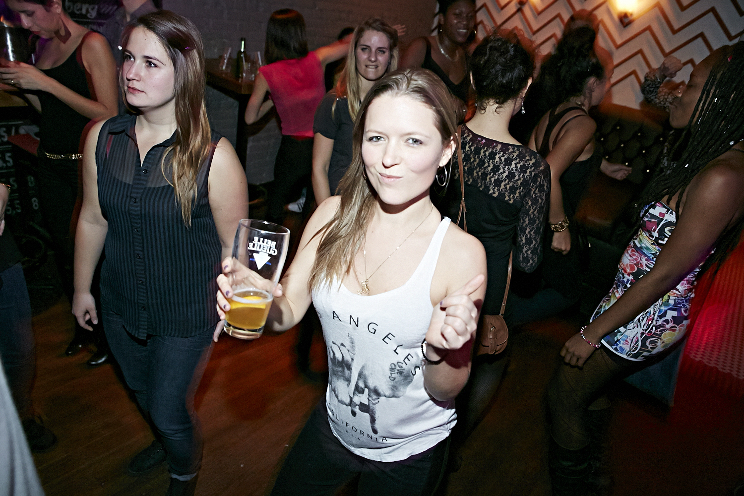 Le Lobby Bar fait trembler la rue Papineau à l'occasion de ses 7 ans!