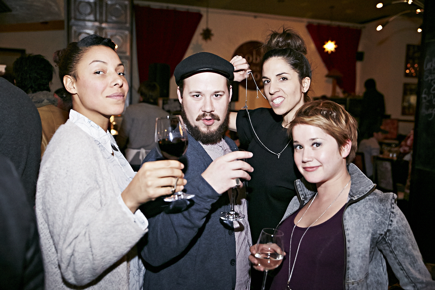 Lancement de Bijoux Mohawki et encan silencieux au profit de Robin des Bois