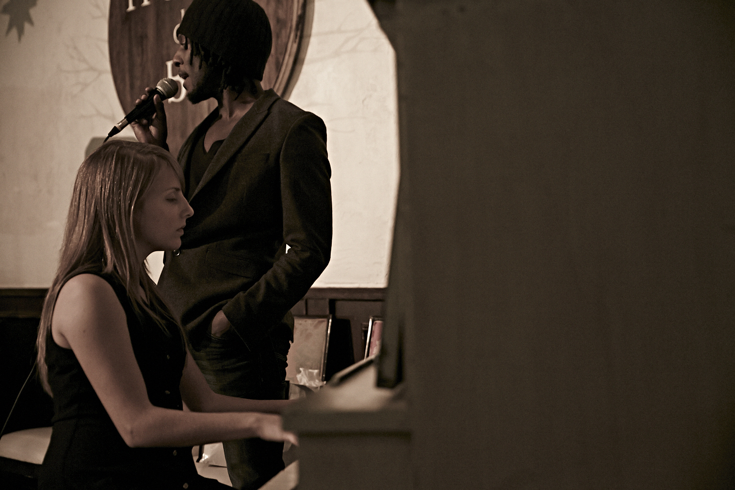 Lancement de Bijoux Mohawki et encan silencieux au profit de Robin des Bois