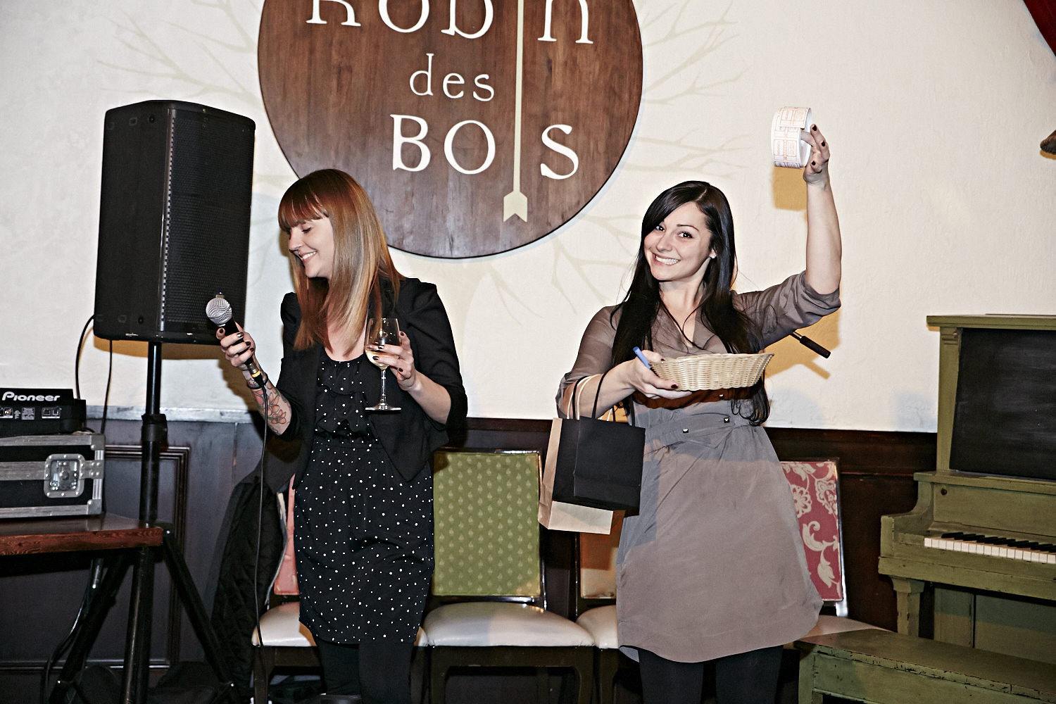 Lancement de Bijoux Mohawki et encan silencieux au profit de Robin des Bois