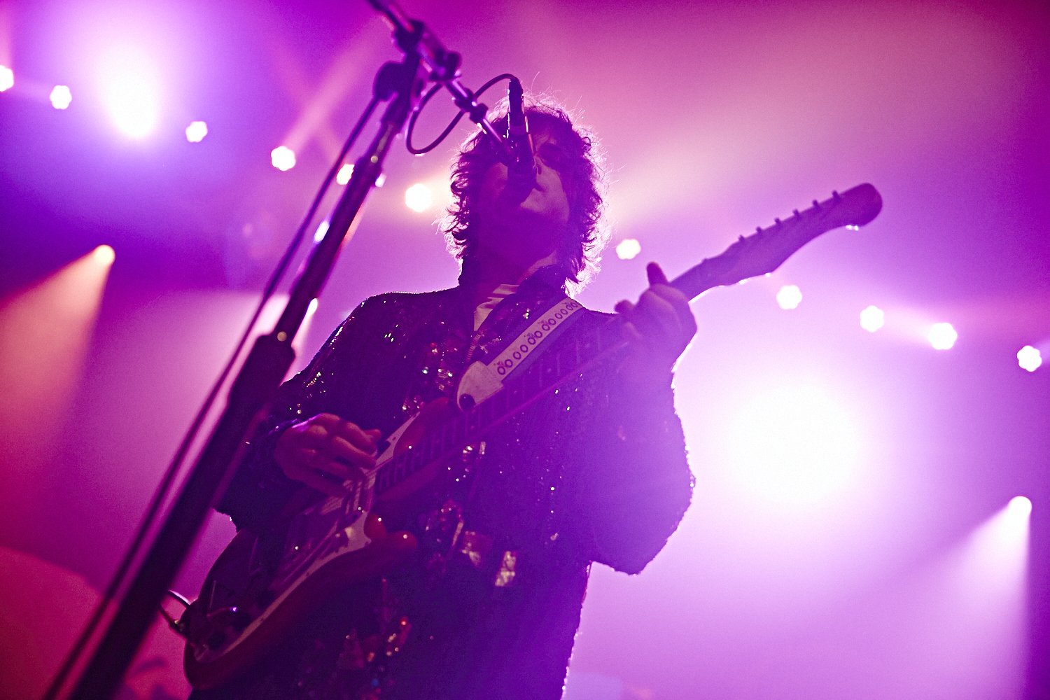 Une foule de fans ben sur le party pour MGMT au Métropolis