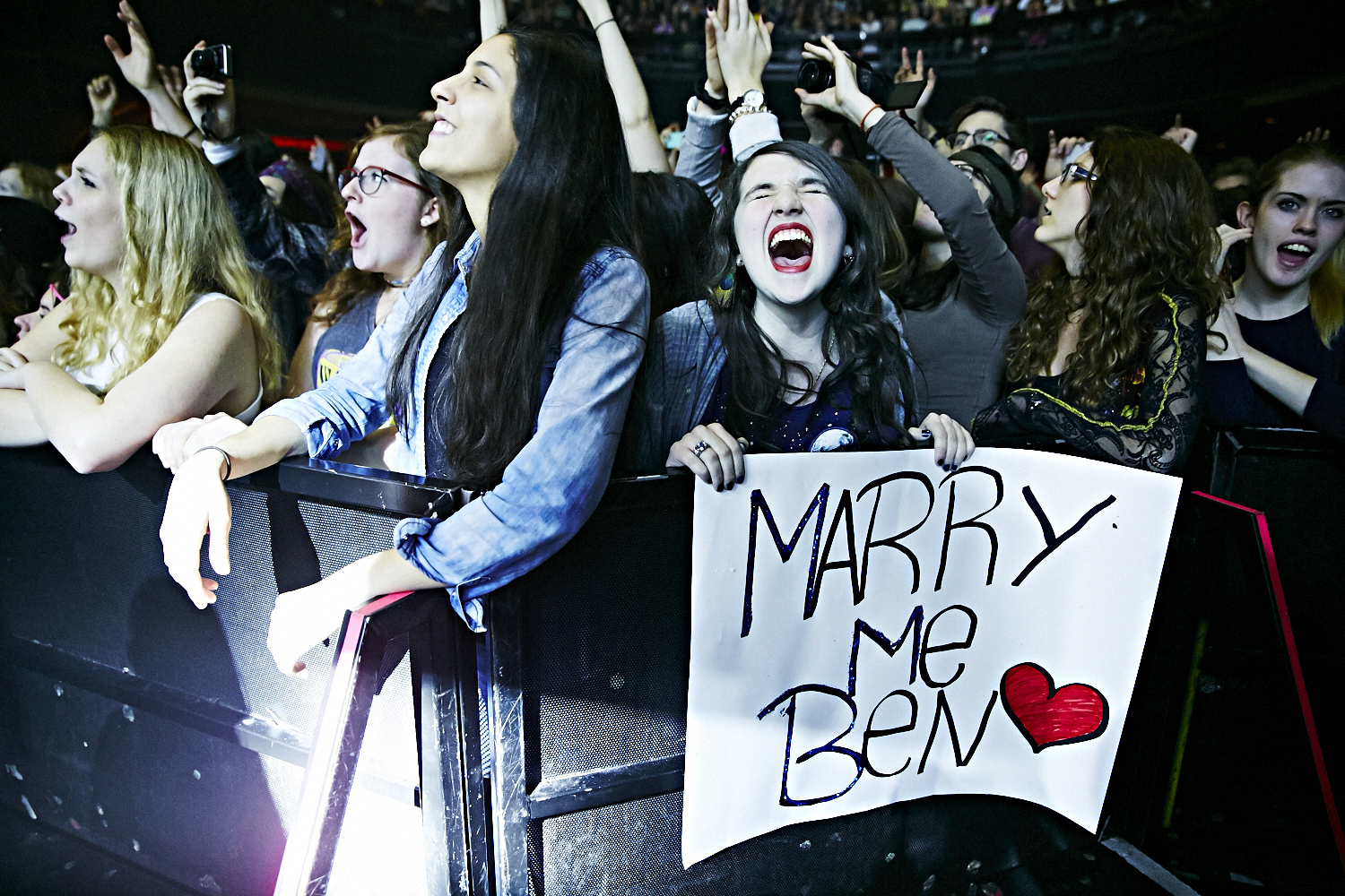 Une foule de fans ben sur le party pour MGMT au Métropolis