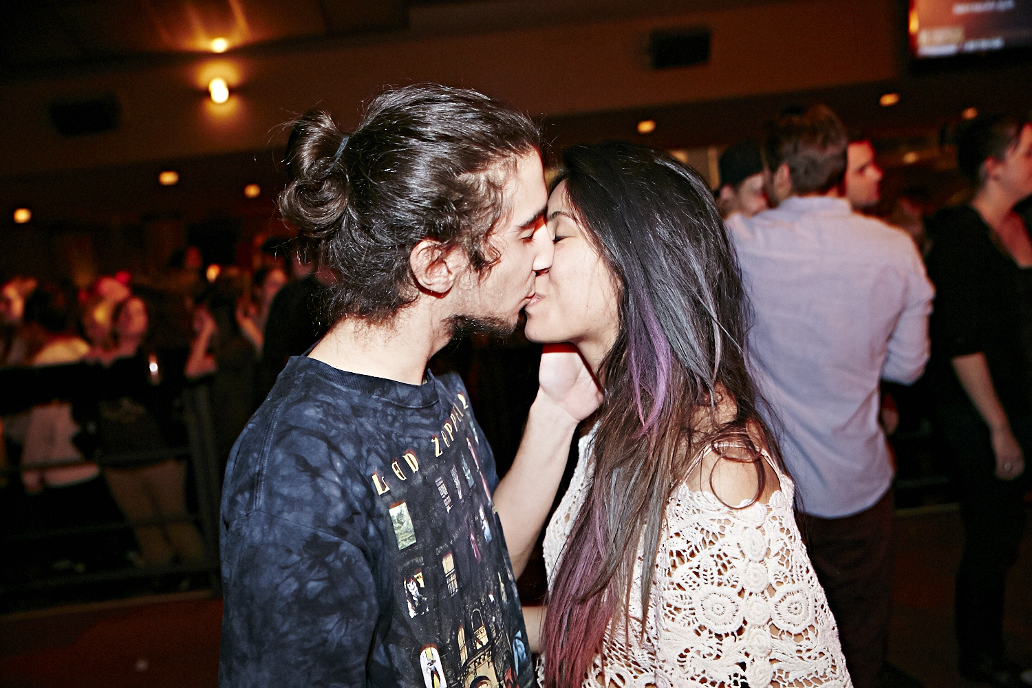 Une foule de fans ben sur le party pour MGMT au Métropolis